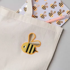 Applikation Patch Biene zum Aufbügeln 5,7x7,2cm von Rico Design