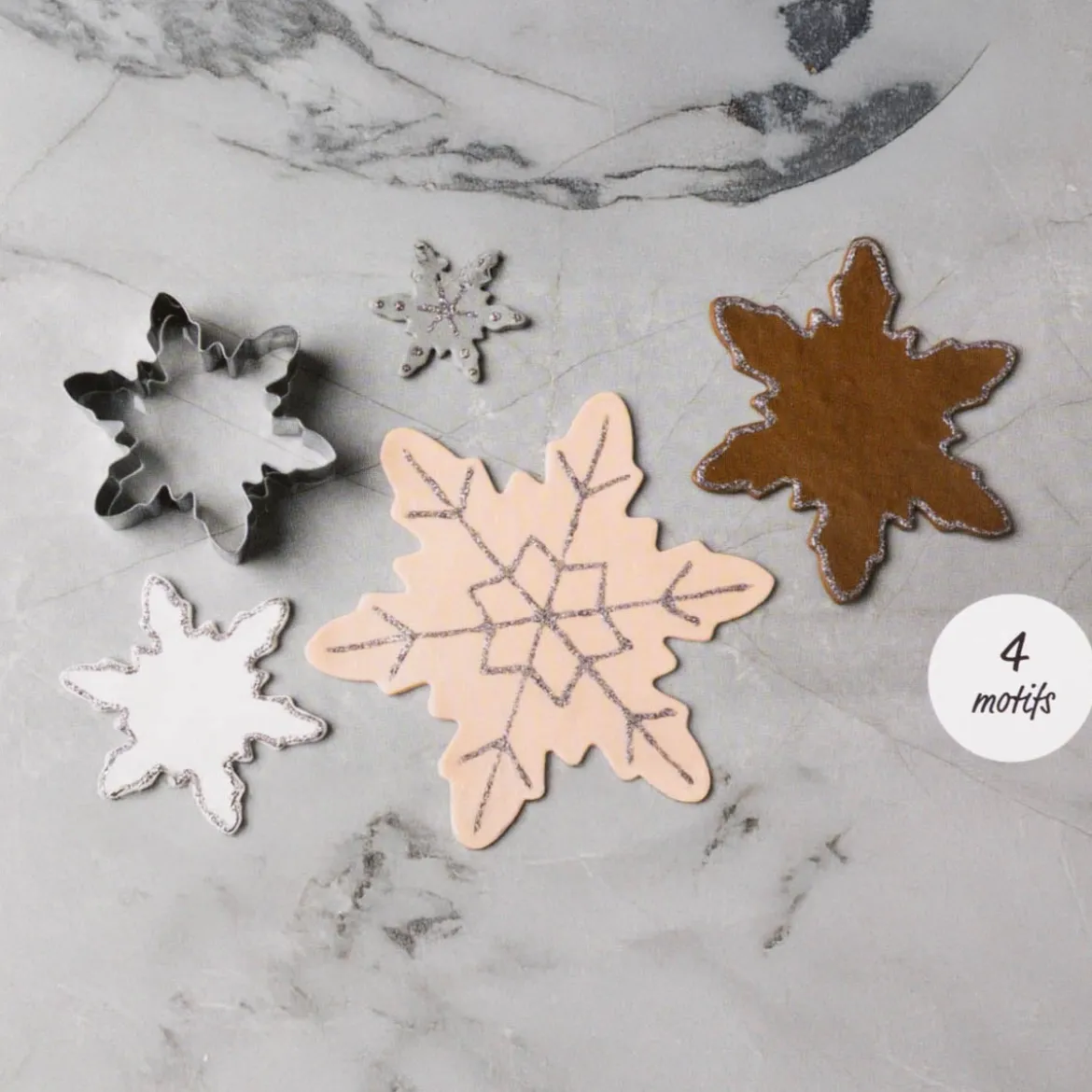 Ausstecher Schneeflocke Stern 4er Set aus Metall für Backen und DIY von Creativ Company