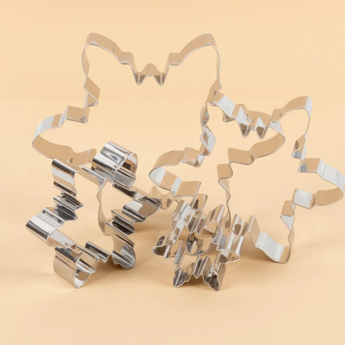 Ausstecher Schneeflocke Stern 4er Set aus Metall für Backen und DIY von Creativ Company