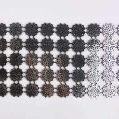 Band Kunststoff große Blumen schwarz silber Breite: 10,5cm