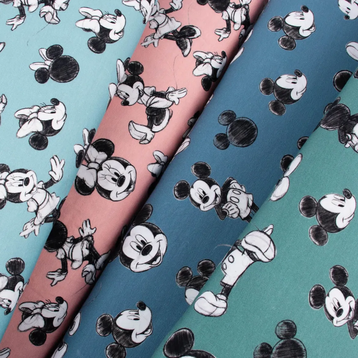 Baumwolljersey Jersey Digitaldruck Minnie Maus hellblau schwarz weiß 1,45m Breite