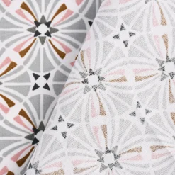 Baumwollstoff CAPUCINE Mandala Retro Blume grafisch weiß grau braun rosa 1,50m Breite