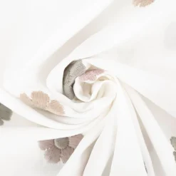 Baumwollstoff Popeline bestickt Blüten weiß nude 135cm