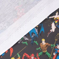 Baumwollstoff Popeline Digitaldruck Justice League Logo schwarz blau grau gelb rot grün 1,5m Breite