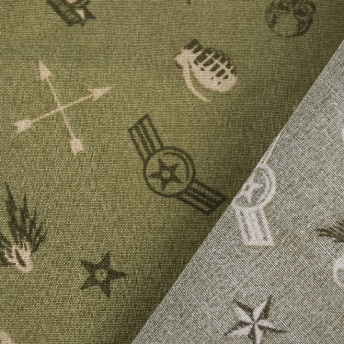 Baumwollstoff Popeline Militär Sterne Abzeichen grün beige 1,5m Breite