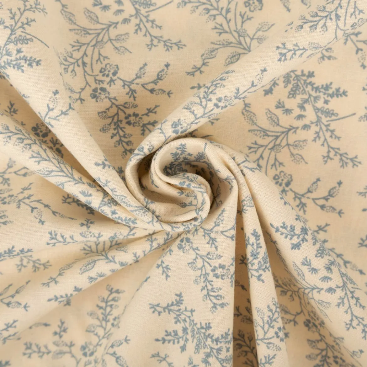 Baumwollstoff Popeline Stoff Blumen und Blätter Serie Romantic Garden Babyblau 1,40m Breite