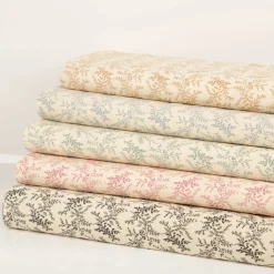 Baumwollstoff Popeline Stoff Blumen und Blätter Serie Romantic Garden Altrosa 1,40m Breite