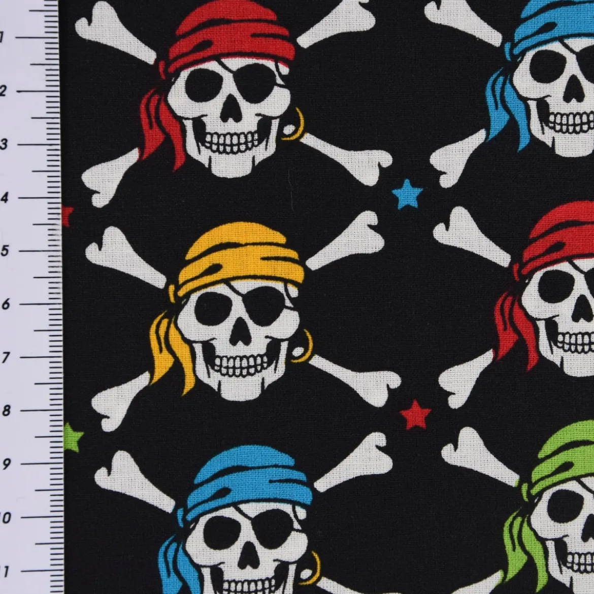 Baumwollstoff Totenkopf Pirat Sterne schwarz weiß bunt 1,6m Breite