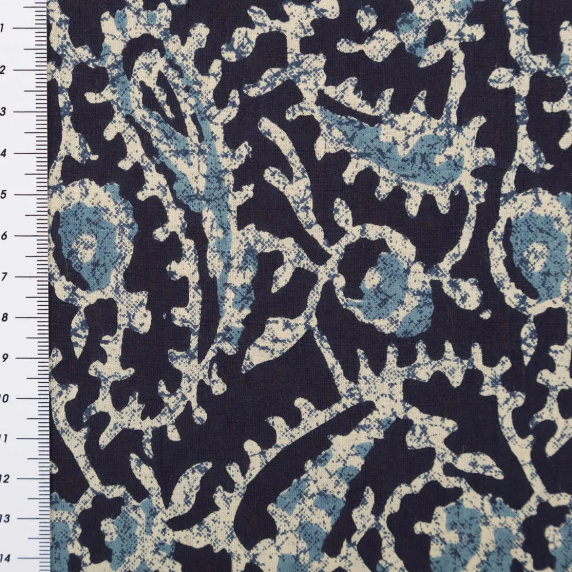 Baumwollstoff Voile Sommerdruck Paisley abstrakt Indigioblau 1,40m Breite