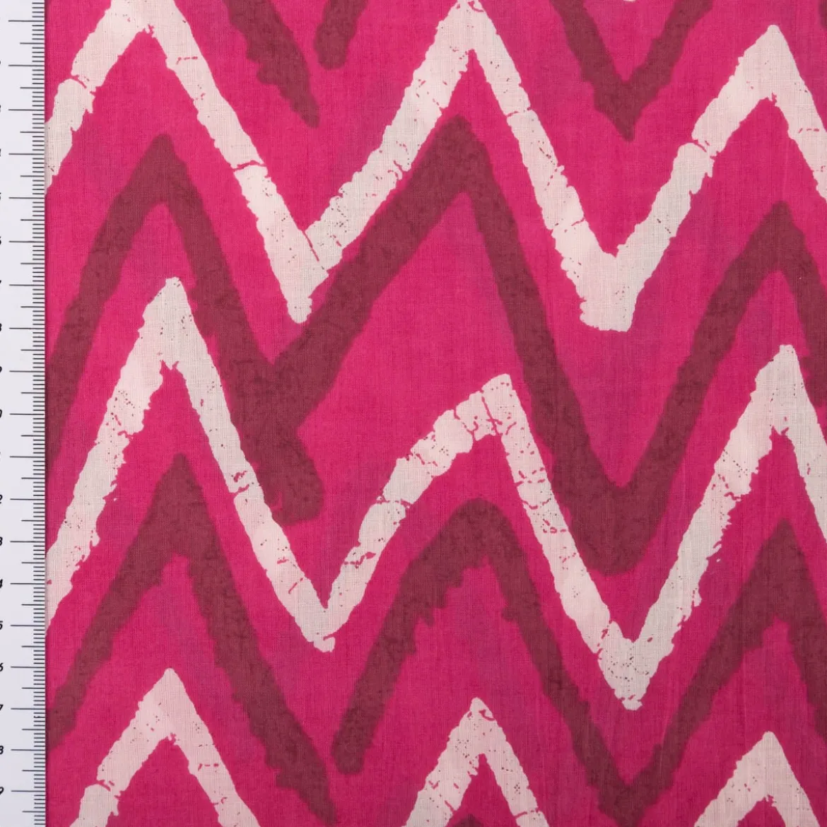 Baumwollstoff Voile Sommerdruck ZickZack Pink 1,40m Breite