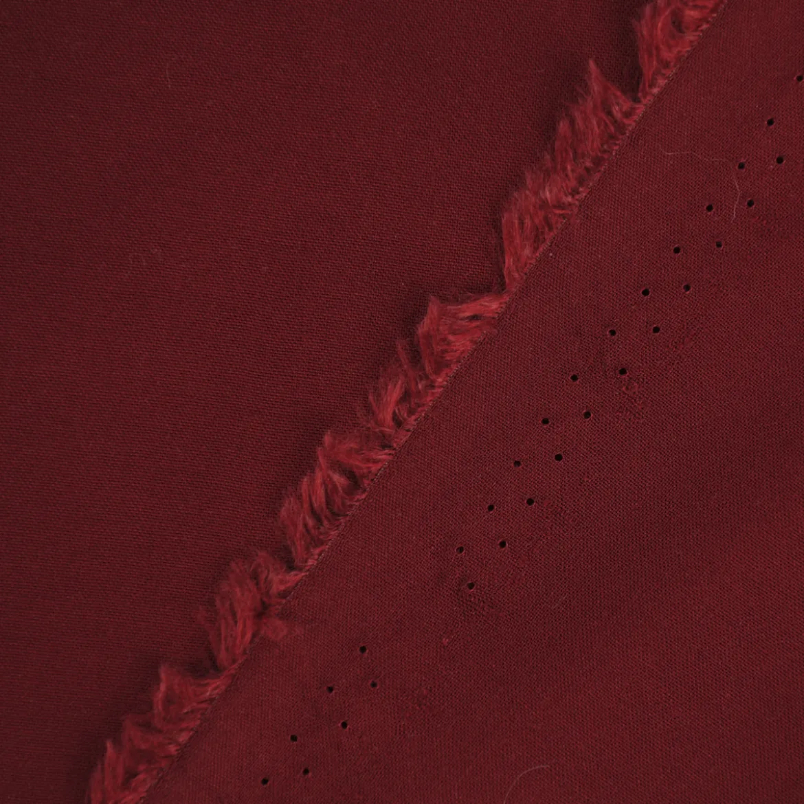 Bekleidungsstoff Radiance Viskose bordeaux 1,40m Breite