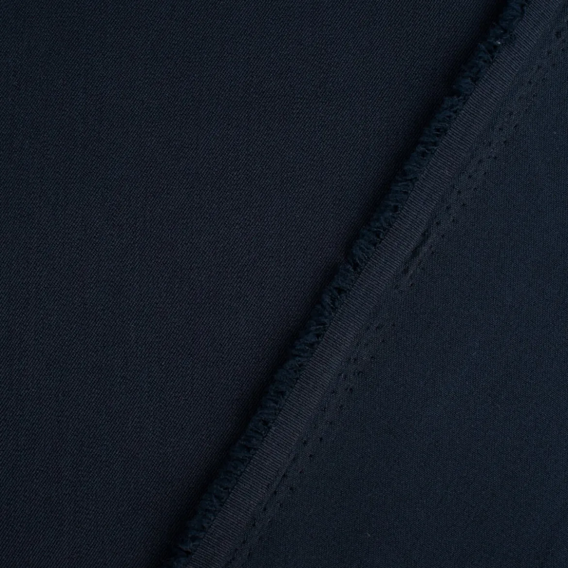 Bekleidungsstoff Twill Köper Wool Touch extra weich einfarbig dunkelblau 1,45m Breite