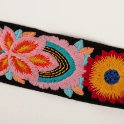 Bestickte Blumenborte Boho schwarz bunt 5cm Breite