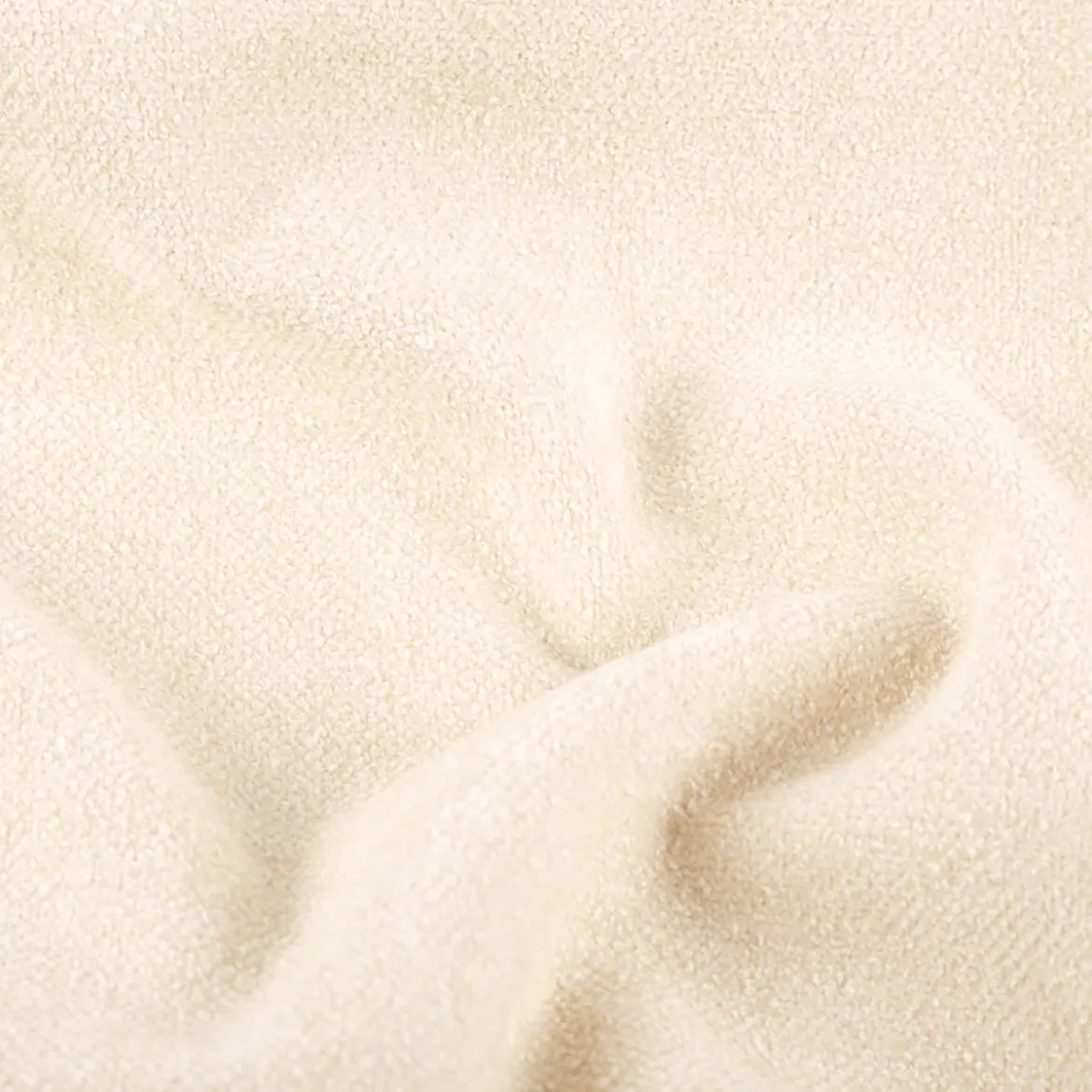 Boucle Polsterstoff mit Fleckschutz Petproof Doha uni wollweiß 1,45m Breite