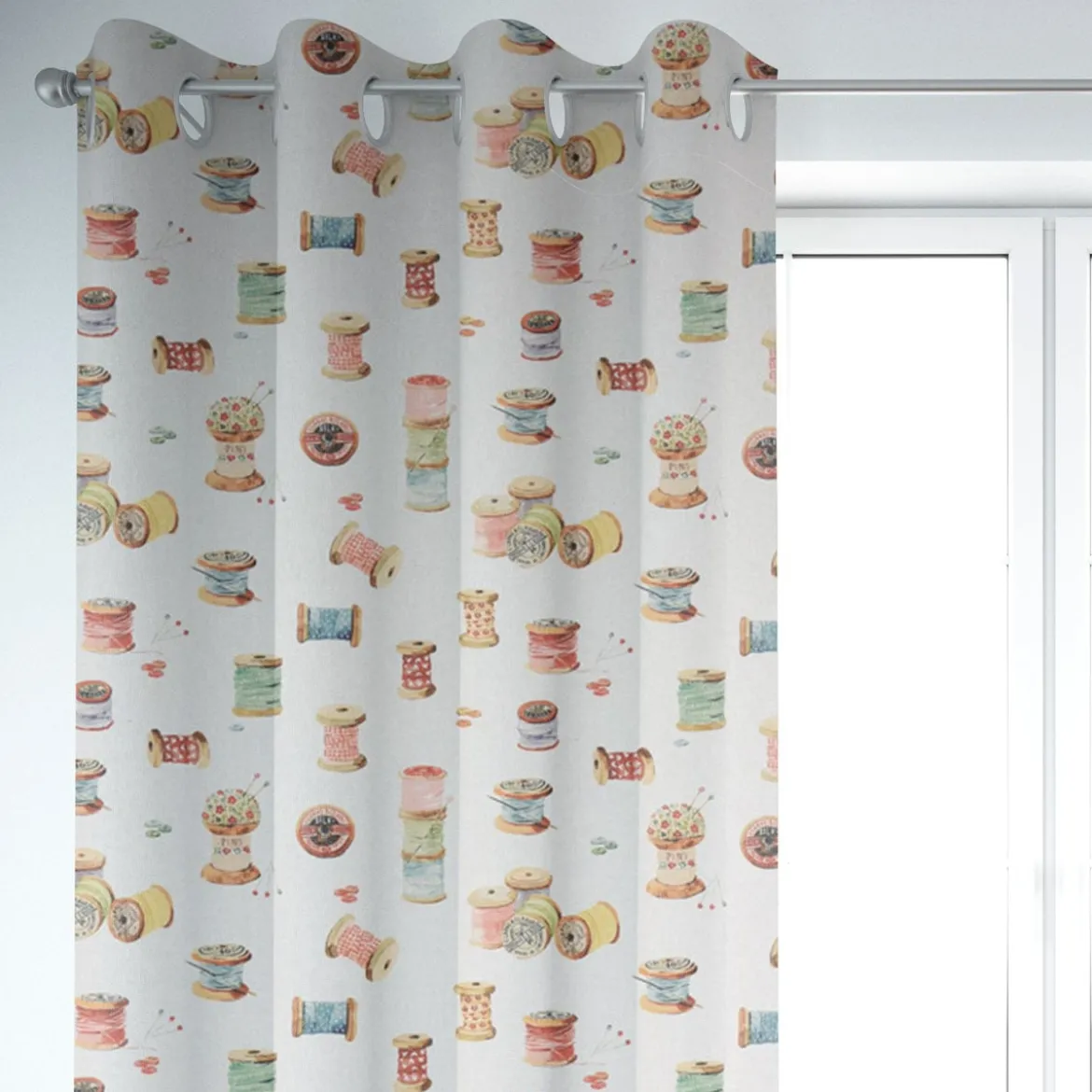 Clarke & Clarke STUDIO G Digitaldruck Nähen Nähaccessoires ecru multi 138cm Breite