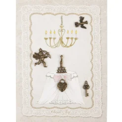 Clayre & Eef Anhänger 5 Stück Taupe, Engel, Torte, Herz, Schlüssel ca. 1,5x1,5cm