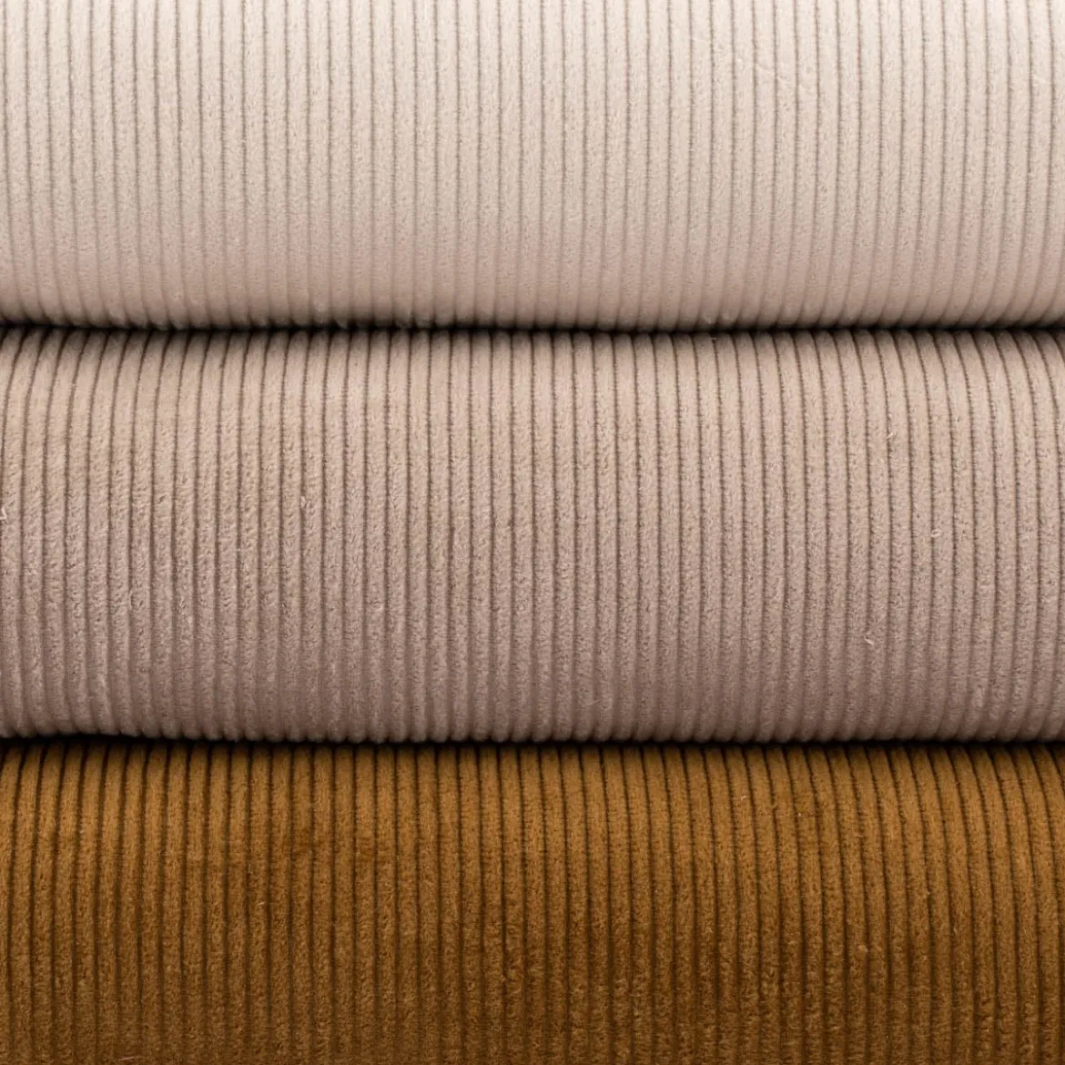 Cord Stoff aus Baumwolle Bekleidungsstoff Dekostoff 4,5W grob vorgewaschen einfarbig helles beige 1,4m Breite