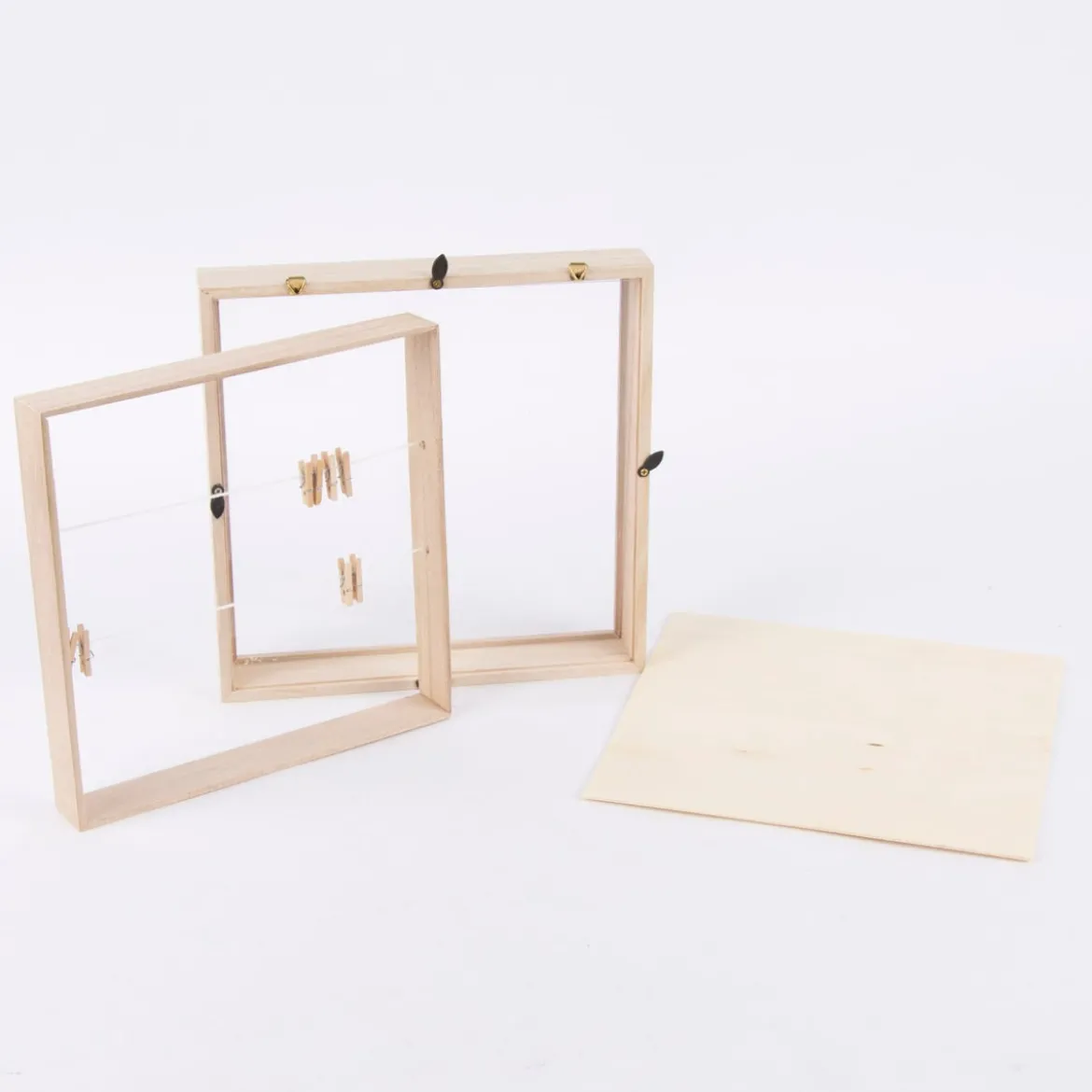 Creativ Company 3D Rahmen quadratisch mit Leine und Klammern blanko Holz 23x23cm