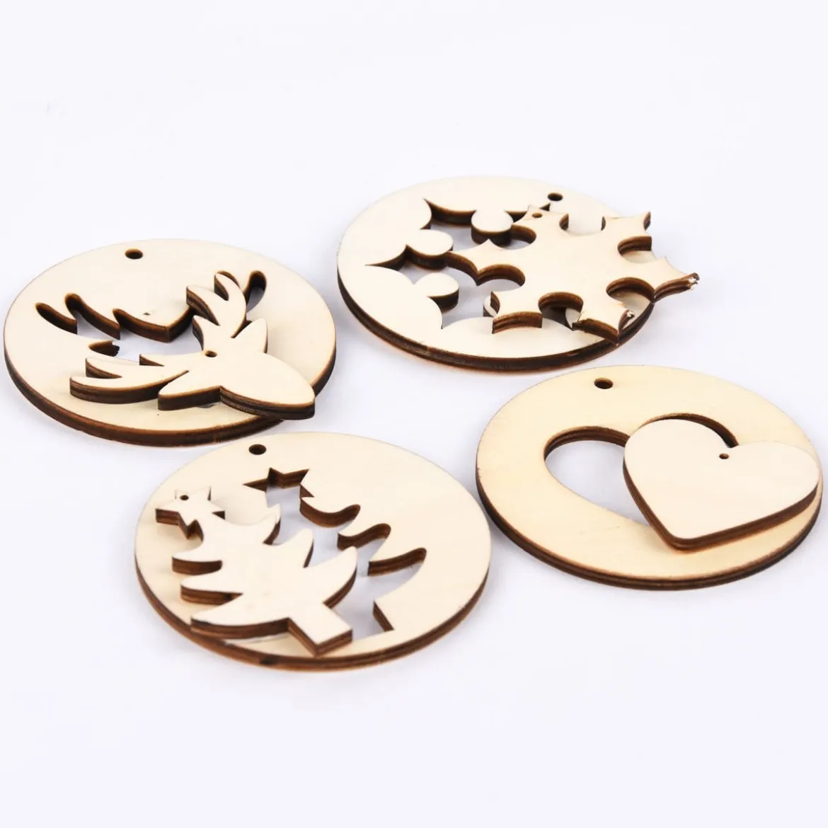 Creativ Company 2-in-1 Deko Hänger 4 Weihnachtsmotive 8 Stück Holz natur 7x7cm