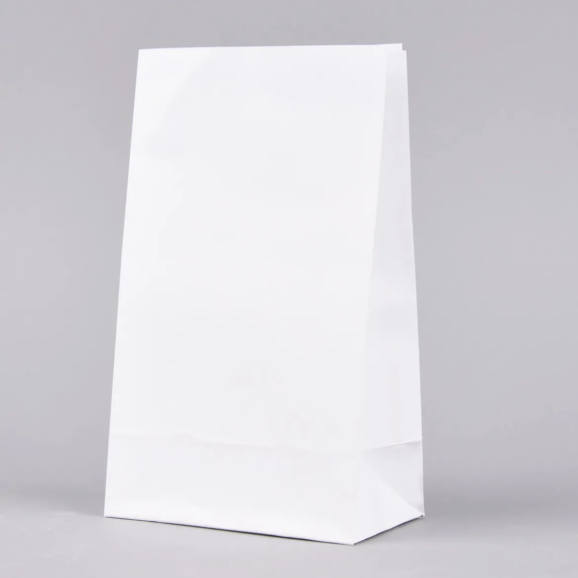 Creativ Company Papiertüte 10er Pack einfarbig weiß 9x17x6cm