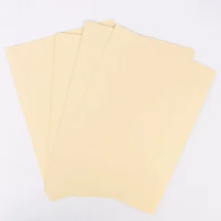 Creativ Company Perlmutt-Karton 10 Blatt Perlmuttbeige A4 21x29,7cm