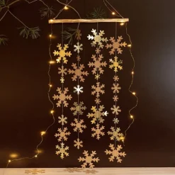 Creativ Company Schneesterne 16 Stück aus Lederpapier goldfarbig verschiedene Größen