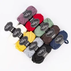Creativ Company Spaghetti-Garn aus 100% Polyester gelb 35m lang 100g