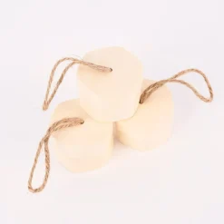 Creativ Company 3 Stück kleine Dosen aus Holzspan mit Aufhängekordel 4,5x3cm