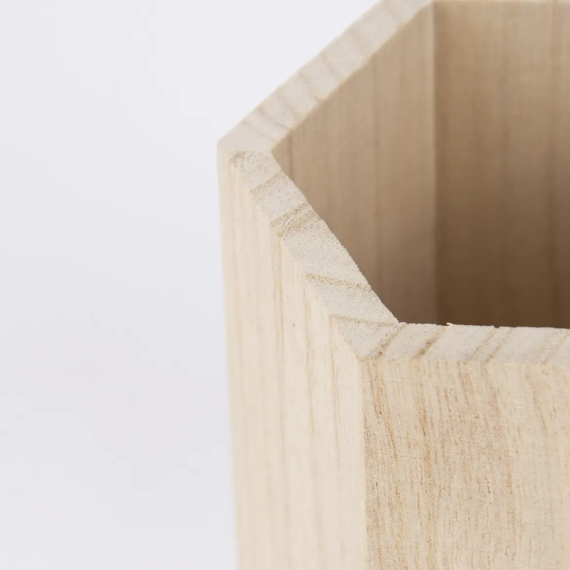 Creativ Company Stiftehalter sechseckig Holz 8x10,5cm
