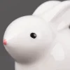 Dekofigur Hase hockend aus Porzellan weiß 6x4x5cm von Rico Design