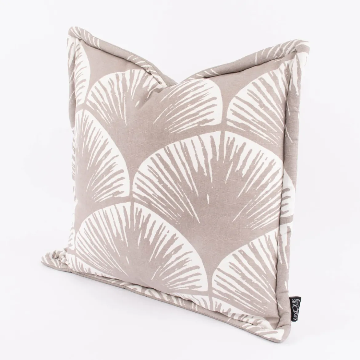 Deko Kissen Clif geometrische Bögen hellgrau weiß 45x45cm