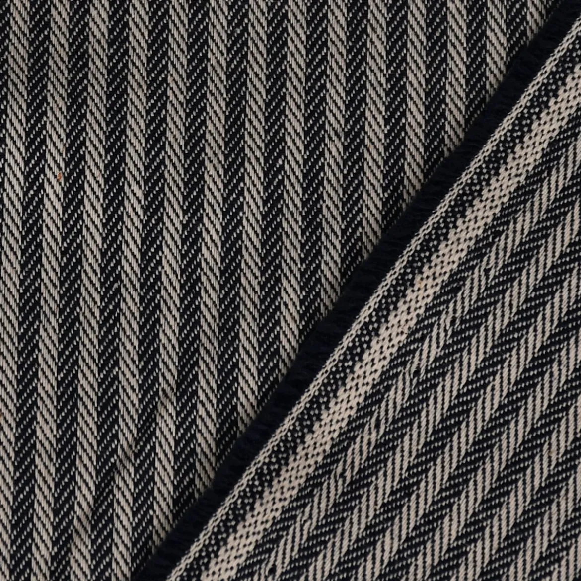 Dekostoff Dobby Streifen 3mm beige blau 1,40m Breite