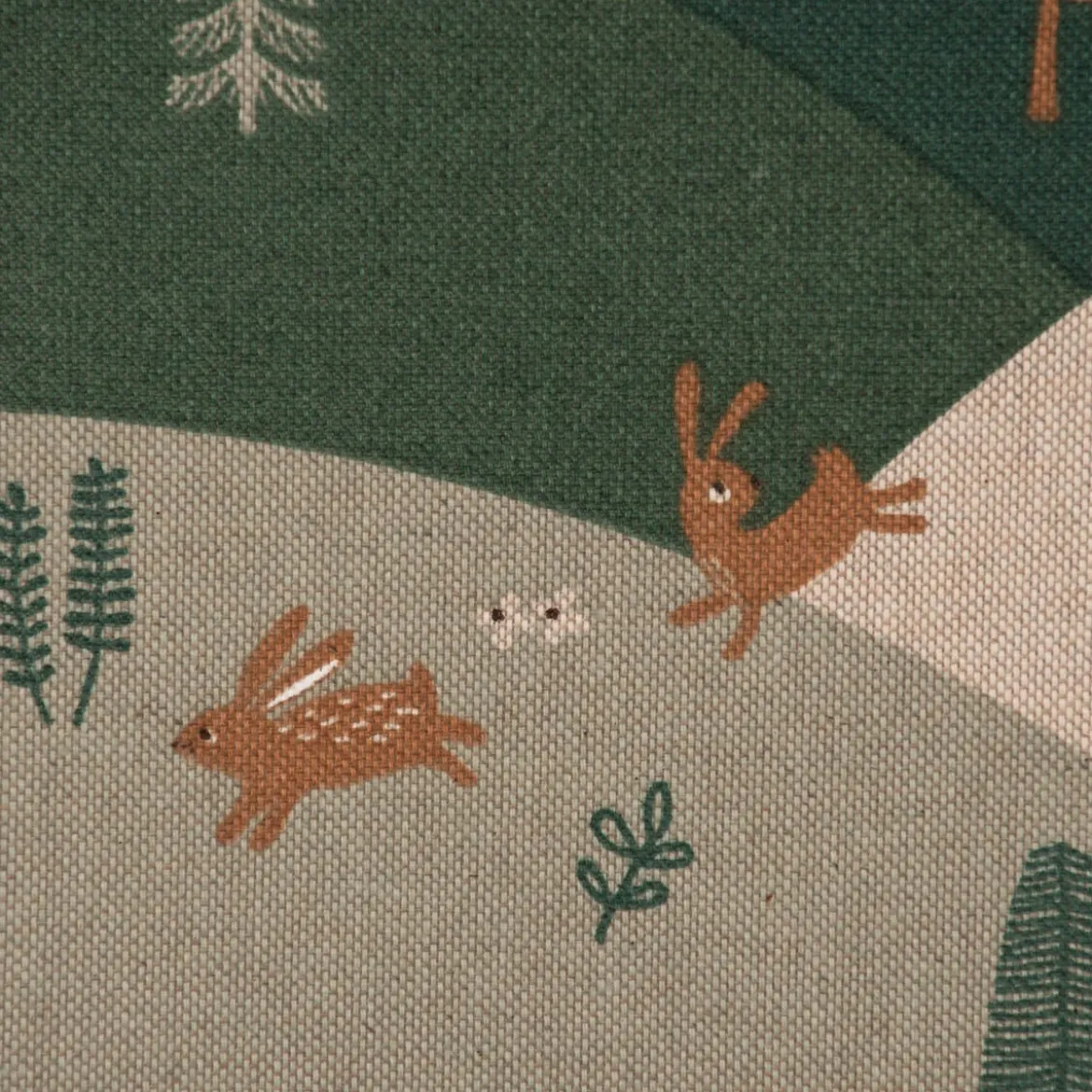Dekostoff Halbpanama Leinenlook Mountain Forest Animals Tiere Hügel natur grün 1,40m Breite