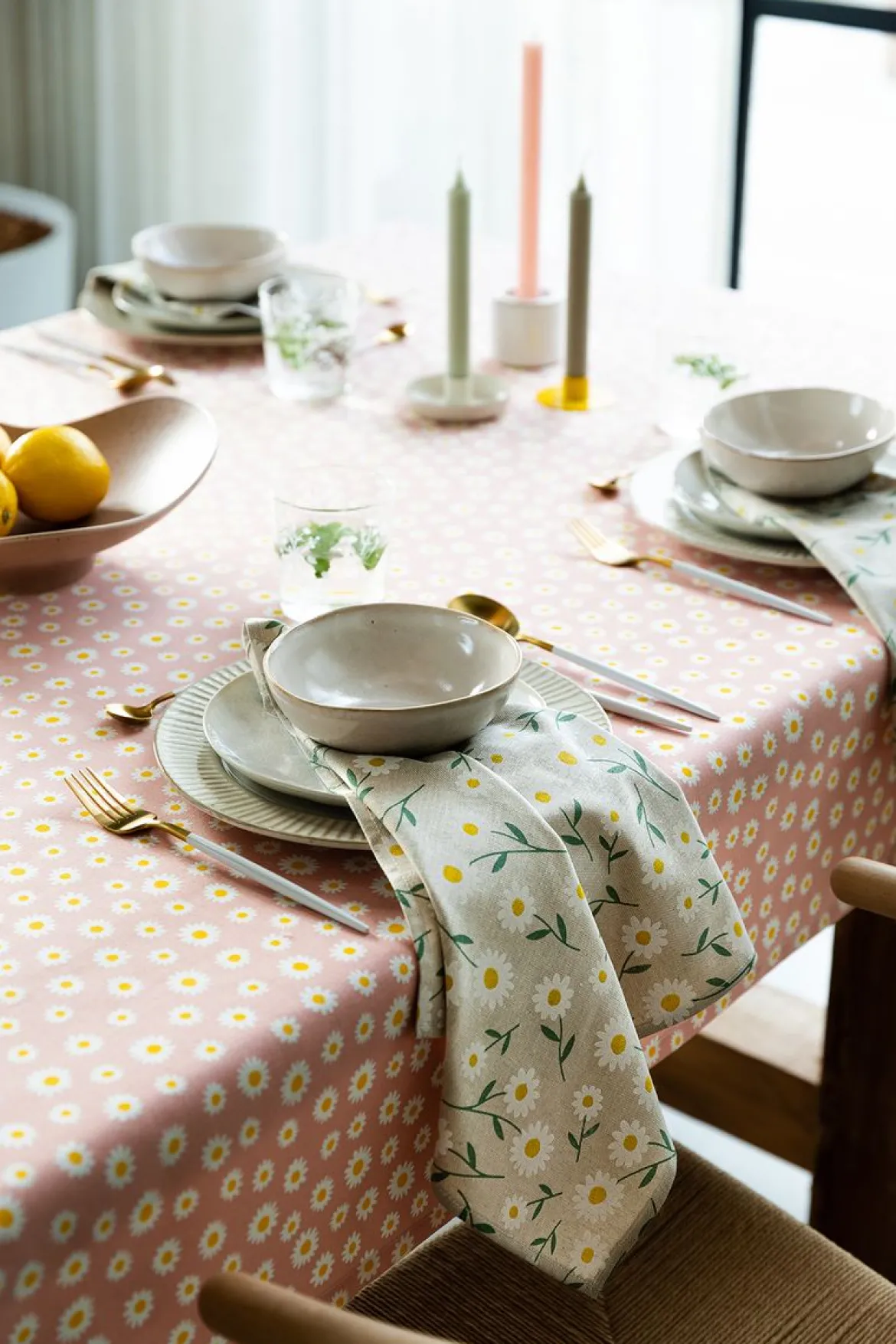Dekostoff Halbpanama Leinenlook Daisy Sweet Field Gänseblümchen natur weiß 1,40m Breite