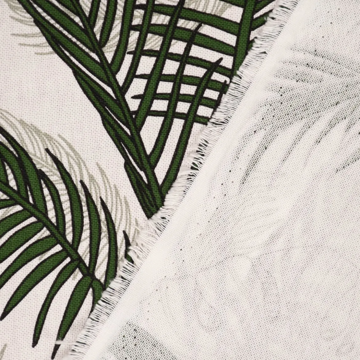 Dekostoff Halbpanama Tropical Planet Palmenblätter weiß grün 1,40m Breite