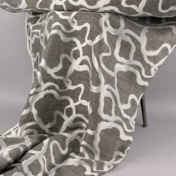 Dekostoff Jacquard beidseitig Labyrinth Liniengeflecht grau silber 1,60m Breite