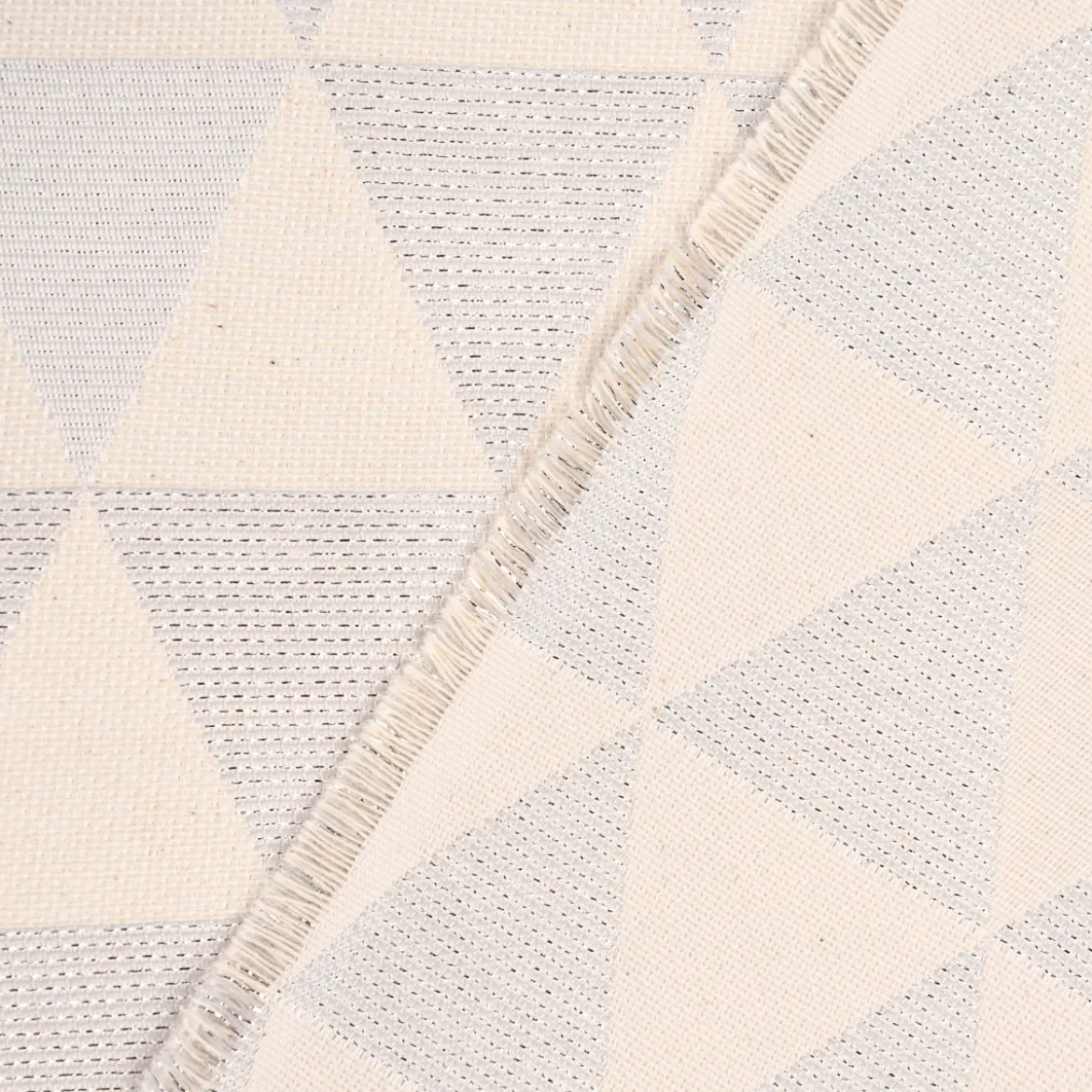 Dekostoff Jacquard Doubleface Premium Metallic Triangel Retro Scandi silber hellbeige 1,4m Breite