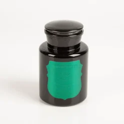 Duftkerze Sojakerze Apothecary Noir Tabac & Pine 226gr von Paddywax