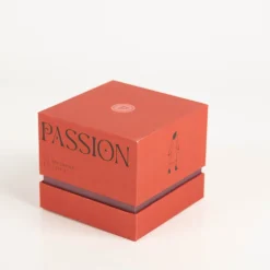 Duftkerze Sojakerze MOOD Passion Red Saffron Rose Glastopf in Geschenkbox 65Std Brenndauer von Paddywax