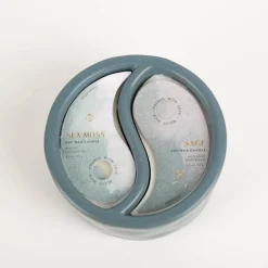 Duftkerze Sojakerze Yin-Yang Royal Blue Sea Moss/Sage 311gr im Keramiktopf von Paddywax