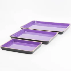 3er Set Dekotablett aus Kunststoff mit goldfarbigem Rand lila schwarz 32x21,5x2,5cm