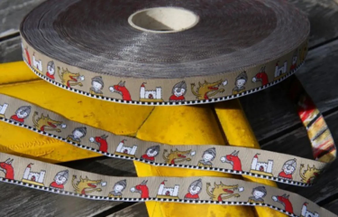 Farbenmix Webband Rittersleut Breite: 1,5cm