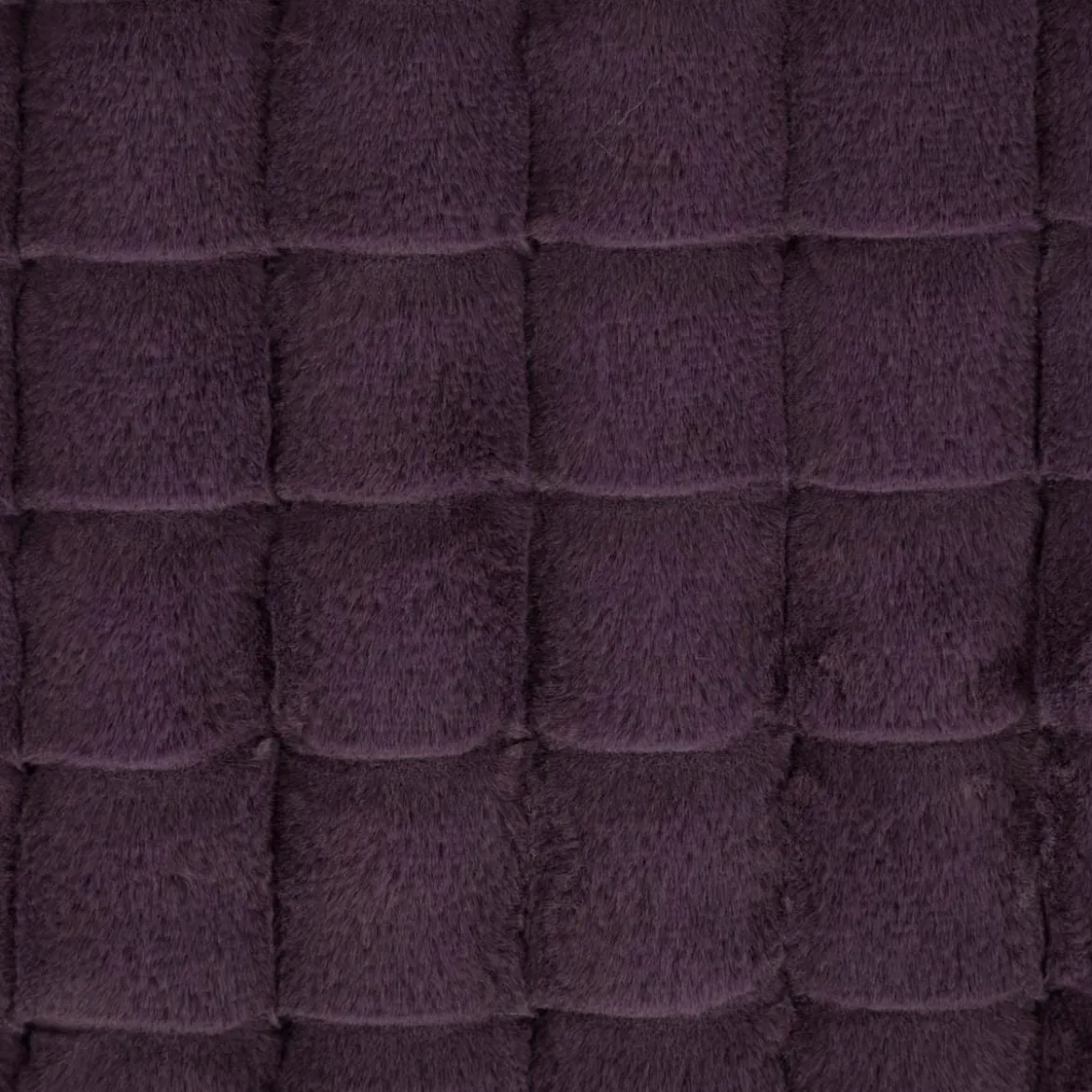Fellimitat Plüschstoff Relief Karo lila 1,58m Breite