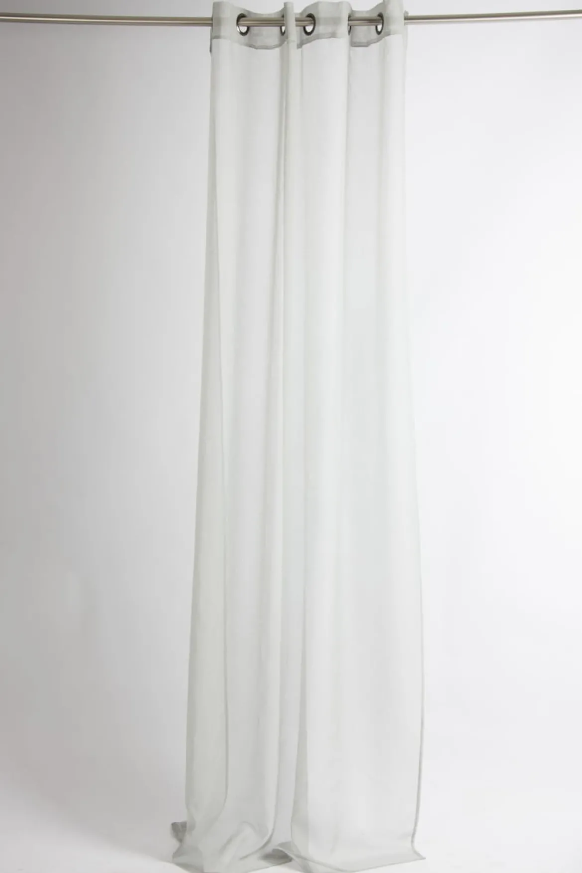 Fertiggardine Ösengardine einfarbig Voile Struktur grau 135x260cm