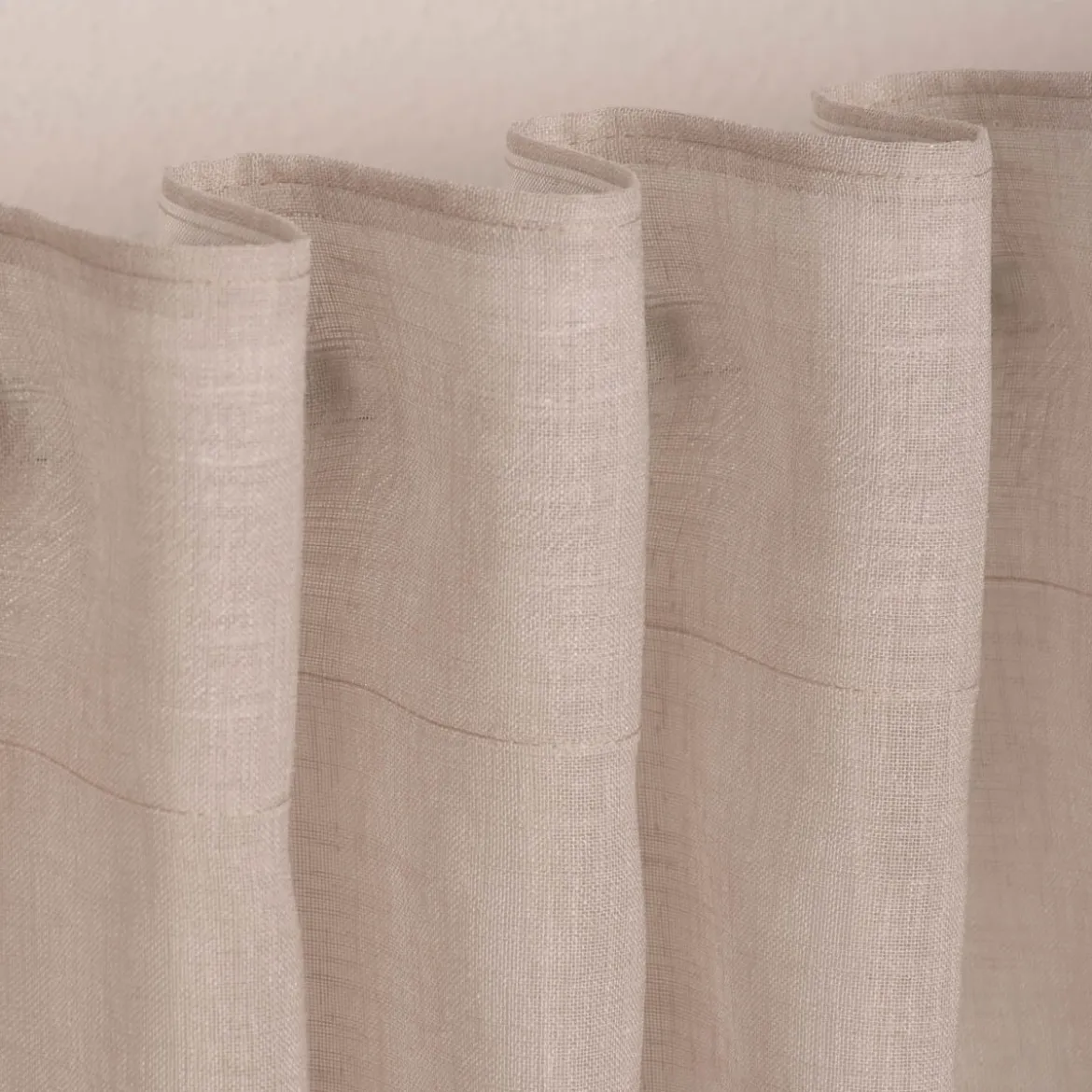 Fertigschal mit Schlaufenband aus recyceltem Polyester einfarbig hellgrau 140x245cm