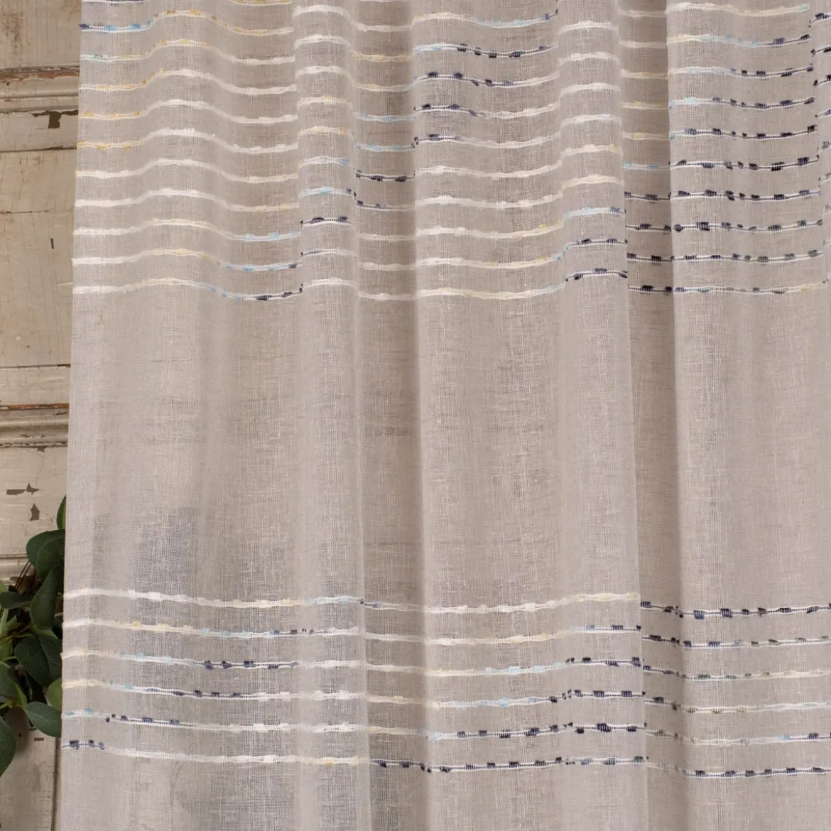 Fertigschal mit Schlaufenband Streifen und Punkte grau weiß blau gelb 140x245cm