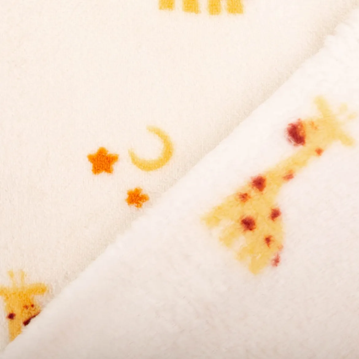 Fleece Stoff Giraffe Löwe wollweiß gelb 1,50m Breite
