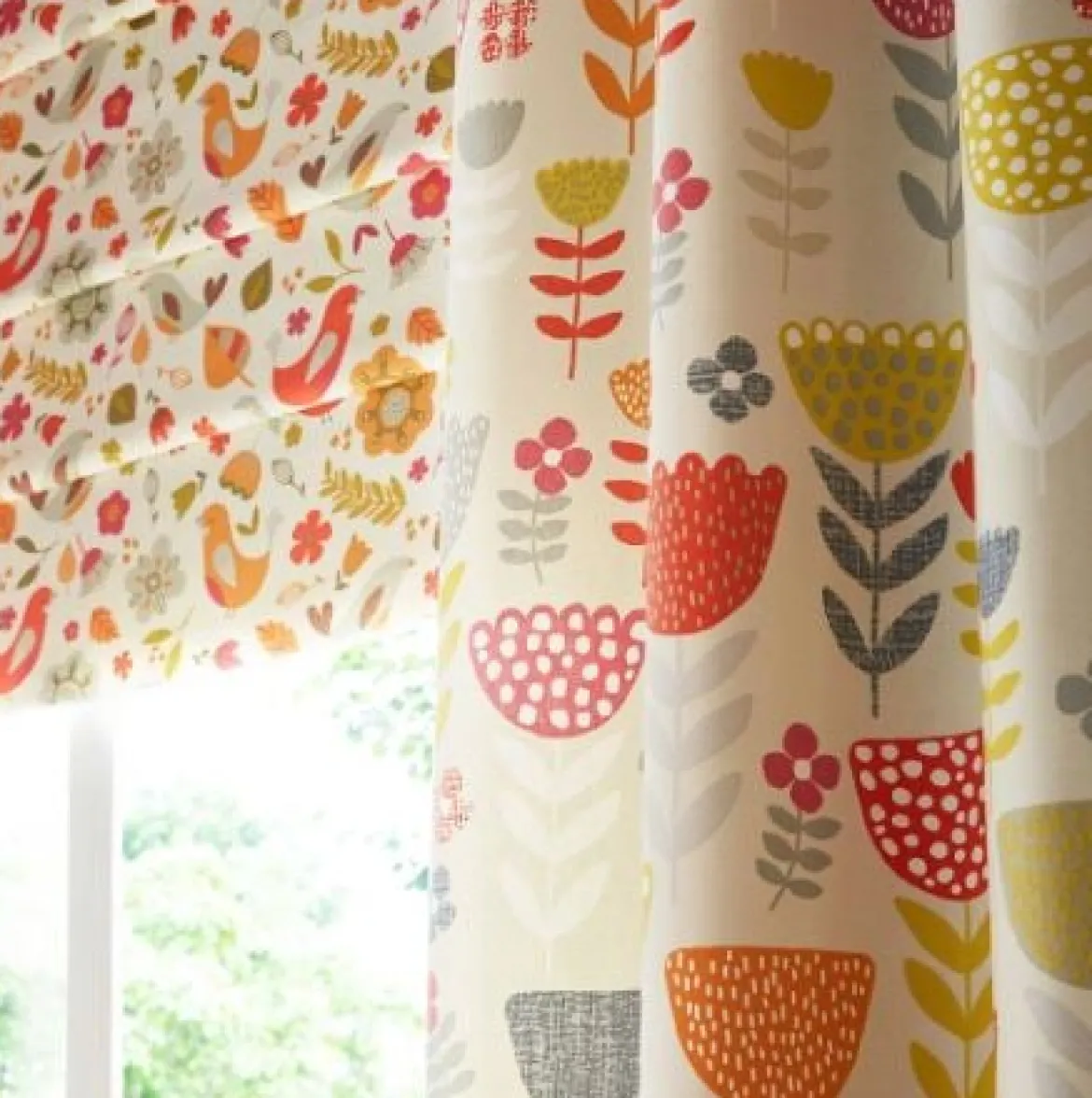 Fryett`s Englischer Dekostoff Baumwollstoff Halbpanama Blumen beige orange 138cm Breite