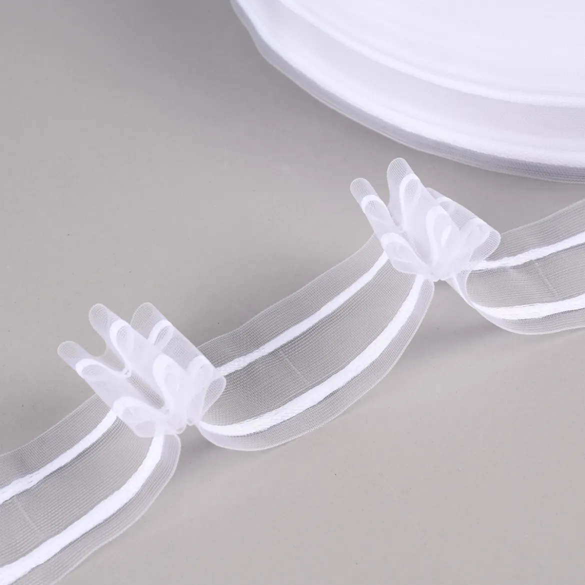 Gardinenband Faltenband 3er Falte transparent mit Zugverhältnis 1:2 in 50mm breit