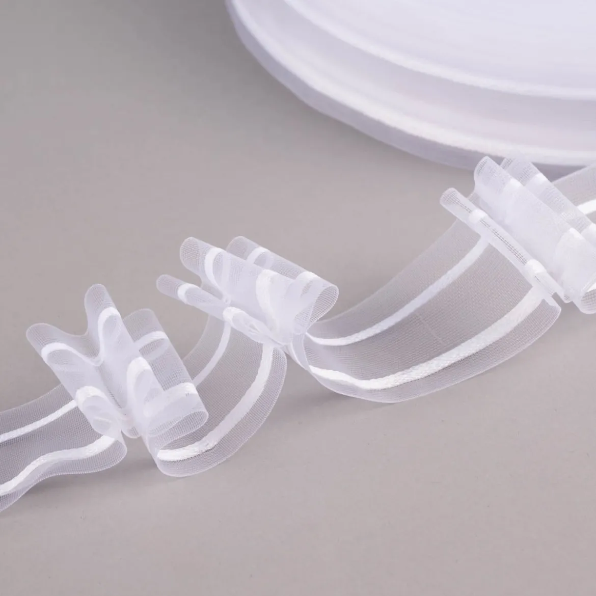 Gardinenband Faltenband 4er-Faltenband 50mm transparent 1:3